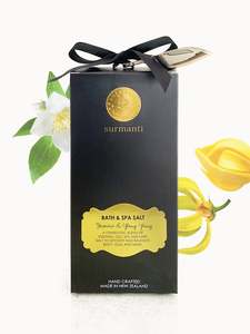 Pamper Mum: Jasmine & Ylang Ylang Bath & Spa Salt