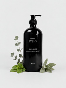 Natural Kitchen: Natural Kitchen: 500ml Hand Wash Eucalyptus, Mint & Sage