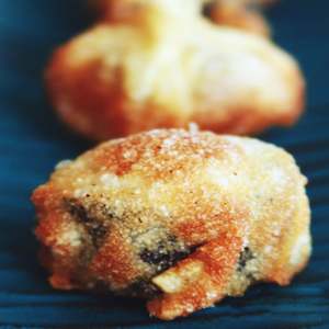 Hot Snacks: Sushi Wonton