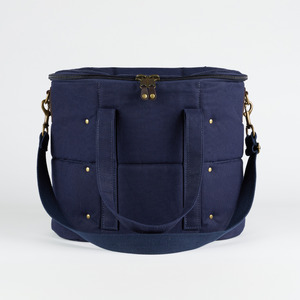 Products: Picnic Bag Small with optional shoulder strap