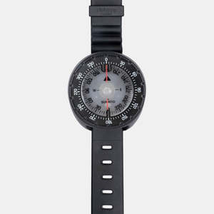 Compasses 1: Suunto SK-8 Black Wrist Mount SH