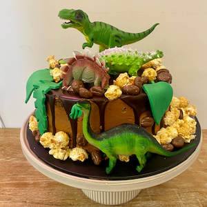 Frontpage: Dinosaur Cake