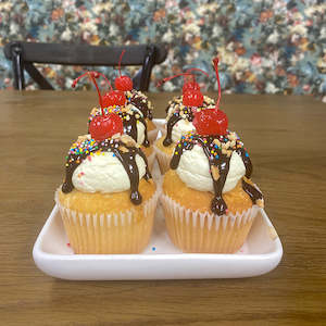 Decadent Cupcakes: Ice Cream Sundae Cupcake