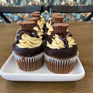 Decadent Cupcakes: Chocolate Peanut Butter Cupcake
