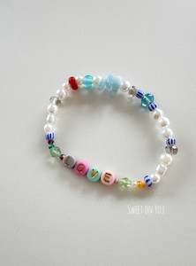 Jewellery: LOVE BRACELET