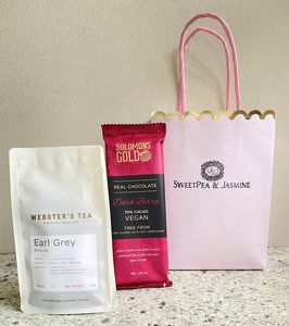 Products: Local gift package - Sweetpea and Jasmine