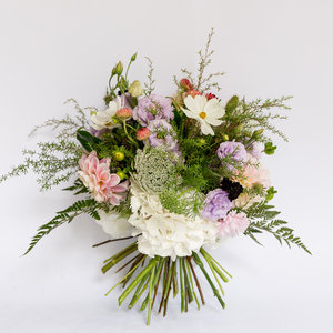 Products: Pastel bouquet - Sweetpea and Jasmine