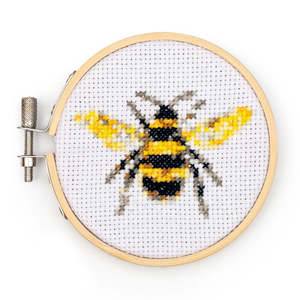 Cross Stitch: Mini Cross Stitch Kit - Bee