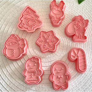 Wild Dough - Stamper & Cutter Set Christmas
