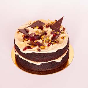 Deli Cakes 1: Chocolate & Pistachio Cake