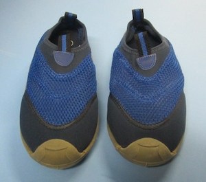 Products: Land And Sea Aqua Shoes - Swimjoy