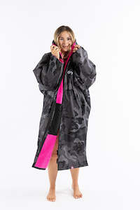 Parka Coat: UNISEX BLACK CAMO PINK LONG SLEEVE DRYROBE