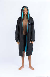 UNISEX BLACK/BLUE LONG SLEEVE DRYROBE