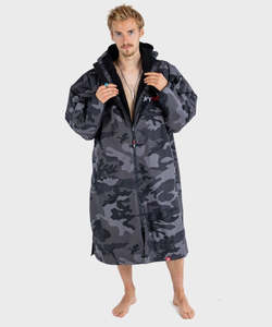 Swim Parka Jackets: Dryrobe Advance Unisex Long Sleeve - Black Camo/Black Camouflage