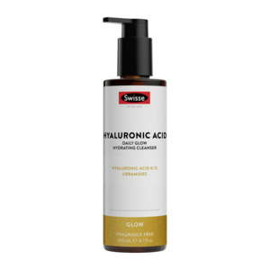 New Beauty: Hyaluronic Acid Daily Glow Hydrating Cleanser