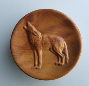 WOLF TRINKET BOX KAURI - Swiss Wood Technician