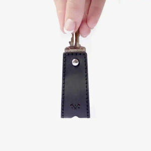 Products: Key Sammie - 2 colours - Swoon