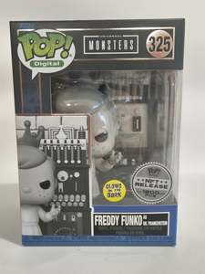 Horror: Universal Monsters - Freddy Funko as DR. Frankenstein (325) ROYALTY