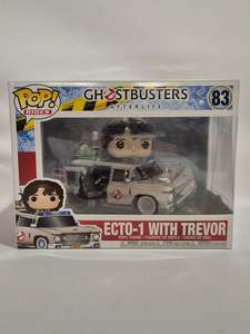 Ghostbusters Afterlife - Ecto-1 with Trevor (83)