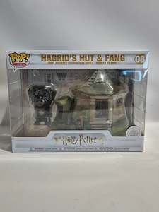 Harry Potter: Harry Potter - Hagrid's Hut & Fang (08)