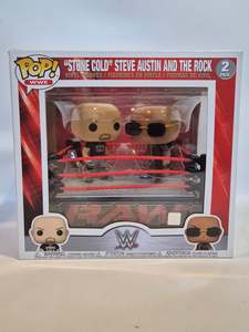 WWE - "Stone Cold" Steve Austin and The Rock (2 Pack)