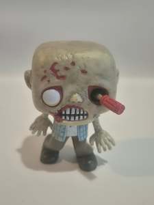 Oob: OOB - Walking Dead - RV Walker (15)