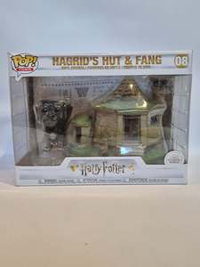 Harry Potter - Hagrid's Hut & Fang (08)