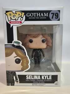 Dc: Gotham - Selina Kyle (79)