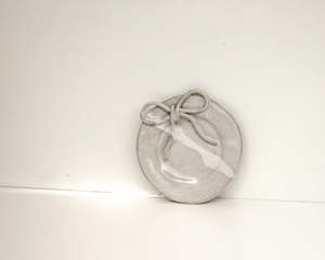 bow plate / speckled grey #2