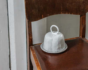 Products: a butter bell ~ speckled grey