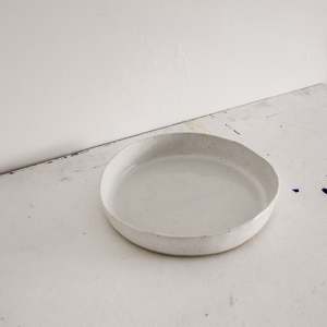 handmade pottery serving dish ~ speckled white