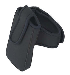For The Rider 1: Roma Neoprene Smart Phone Holder