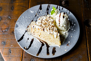 Three Leches Cake (Feeds 10 people) Taco Loco