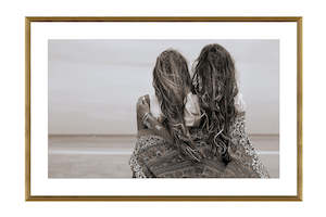 Homewares: Beachy Besties Print