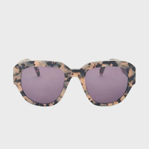 ACCESSORIES: MONTAGE MATT MILKY TORT W GREY