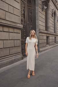 Isle Of Mine: Juliette Maxi - Canvas