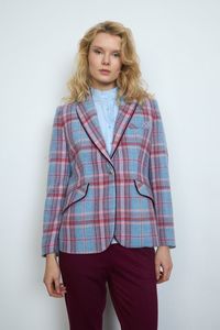 New Arrivals 1: Libicus blazer in  Pink by Bariloche