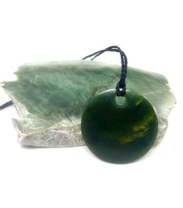 Products: New Zealand. Marsden kopae 4.8cm - Takutai Rere Jade