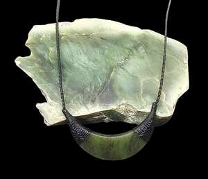 Nz south Westland totoweka kopae chest plate 6cm x 2cm - Takutai Rere Jade