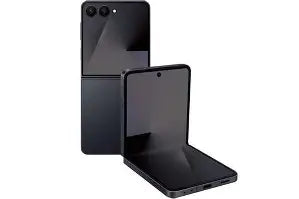 Mobile Phones: SAMSUNG GALAXY Z FLIP7 256GB JETBLACK - GRADE 1