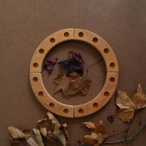 Celebration Rings: CELEBRATION RING ~ 16 HOLES LARGE ~ GRIMMS