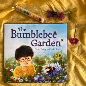 Read 1: THE BUMBLEBEE GARDEN ~ DAWN CASEY