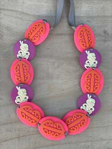 Tū mārama Be Visible and Stand Out Bright Tiki Necklace