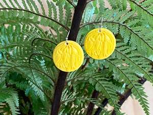 Earrings: Kōwhai Native Flower Earrings