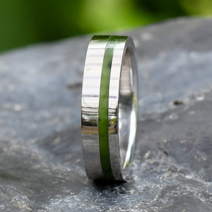 Takere – Pounamu wedding ring