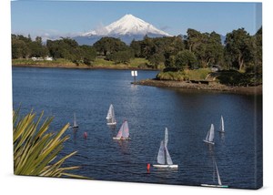 Canvas – RC Boats at Rotomanu