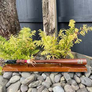 21st Keys: NZ Greenstone 21st Taiaha On A Stand