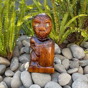 Rakau Wood: Cloaked Tekoteko