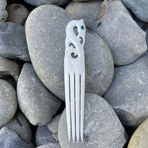 Taonga Jewellery: Manaia