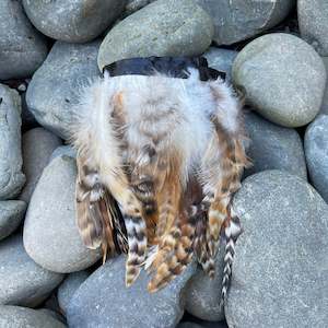 Korowai Cloak Huruhuru Feathers: Chinchilla Brown Beige Coque Feathers
